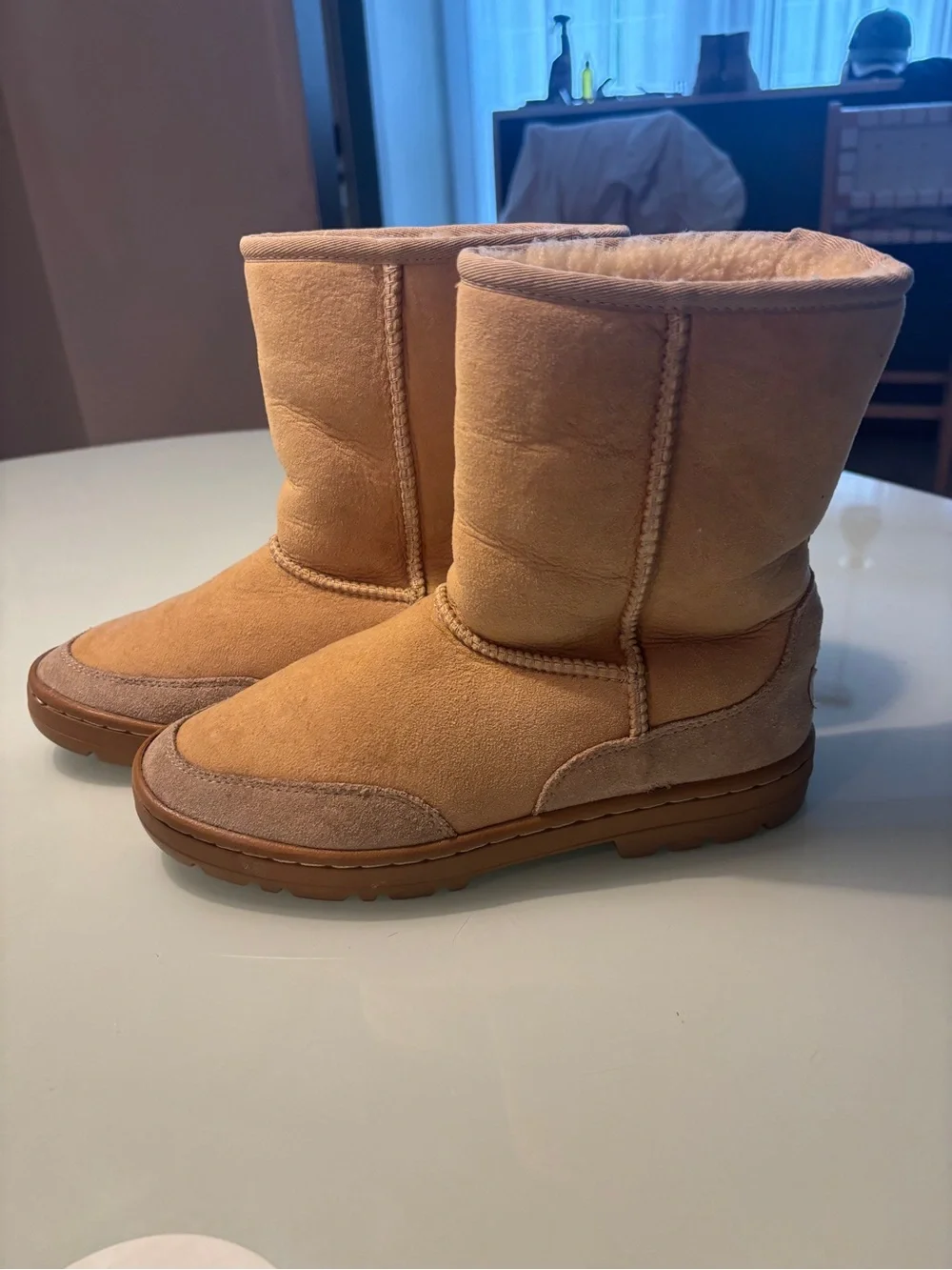 $140 UGG Australia Iltra Sort Revival Suede Shearling Boots - Tan